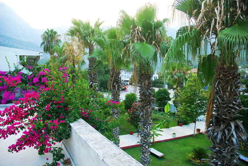 Tal Hotel Белдиби Екстериор снимка