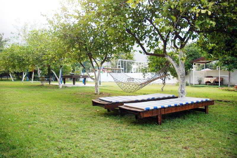 Tal Hotel Белдиби Екстериор снимка